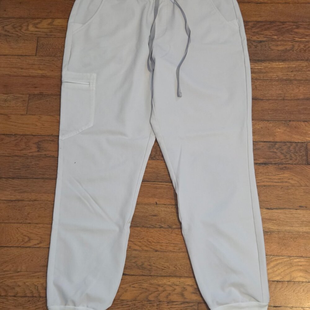 figs white zamora joggers, medium
